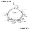 Pulsera plateada con charms corazon