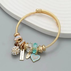 Brazalete charms corazon celese amoroso