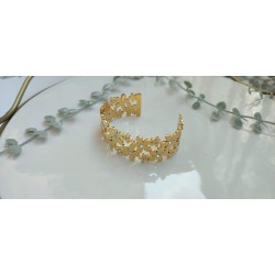 Brazalete elegante con mini piedras