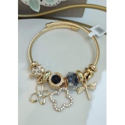 Brazalete charms trebol