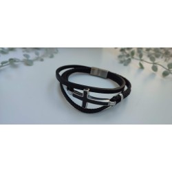 Pulsera chico negra de cuero