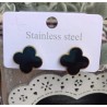 Pendientes trebol negro