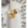 Anillo ajustable Flor con perla de agua natural
