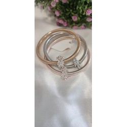 Set de pulsera dos niñas y un niño
